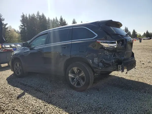 5TDDZRFH8HS437200 2017 TOYOTA HIGHLANDER - Image 2