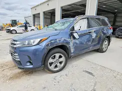 5TDDZRFH8HS464624 2017 TOYOTA HIGHLANDER