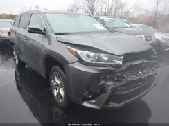 5TDDZRFH8HS467734 2017 TOYOTA HIGHLANDER