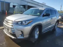 5TDDZRFH8JS494938 2018 TOYOTA HIGHLANDER