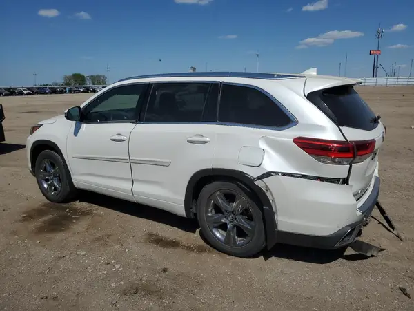 5TDDZRFH8JS806840 2018 TOYOTA HIGHLANDER - Image 2