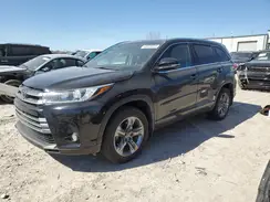 5TDDZRFH8JS839384 2018 TOYOTA HIGHLANDER