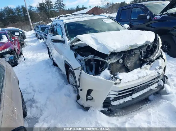 5TDDZRFH8JS846254 2018 TOYOTA HIGHLANDER - Image 1