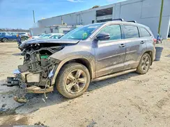 5TDDZRFH8JS847081 2018 TOYOTA HIGHLANDER