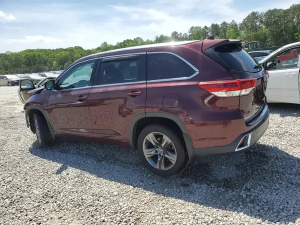 5TDDZRFH8JS858842 2018 TOYOTA HIGHLANDER - Image 2