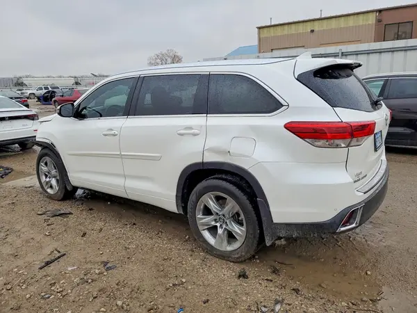 5TDDZRFH8JS859800 2018 TOYOTA HIGHLANDER - Image 2
