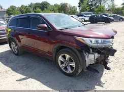 5TDDZRFH8JS910597 2018 TOYOTA HIGHLANDER