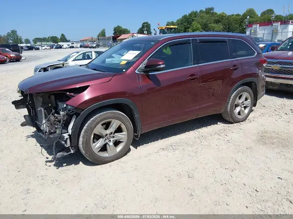 5TDDZRFH8JS910597 2018 TOYOTA HIGHLANDER - Image 2