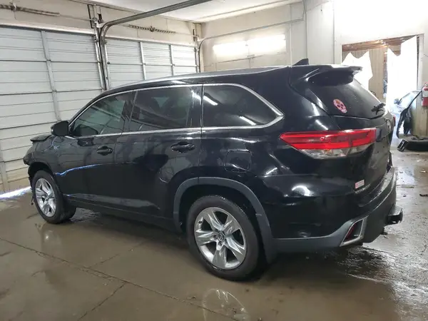 5TDDZRFH8JS912835 2018 TOYOTA HIGHLANDER - Image 2