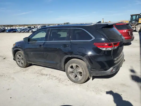 5TDDZRFH8KS933766 2019 TOYOTA HIGHLANDER - Image 2