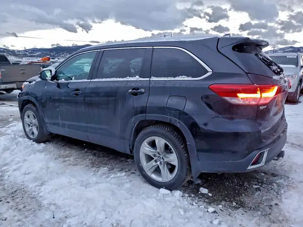 5TDDZRFH8KS944279 2019 TOYOTA HIGHLANDER - Image 2