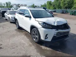 5TDDZRFH8KS968209 2019 TOYOTA HIGHLANDER