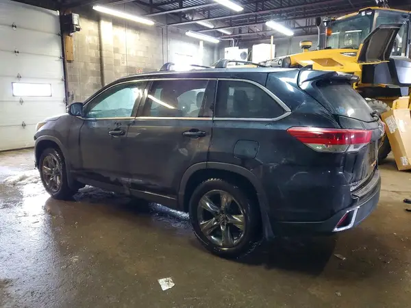5TDDZRFH9HS371515 2017 TOYOTA HIGHLANDER - Image 2