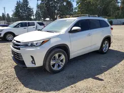 5TDDZRFH9HS375032 2017 TOYOTA HIGHLANDER