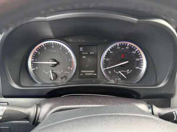 5TDDZRFH9HS379033 2017 TOYOTA HIGHLANDER - Image 8
