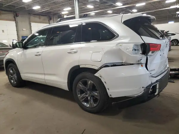 5TDDZRFH9JS496259 2018 TOYOTA HIGHLANDER - Image 2