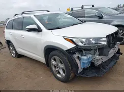 5TDDZRFH9JS859353 2018 TOYOTA HIGHLANDER