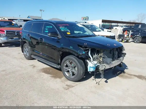 5TDDZRFH9JS884804 2018 TOYOTA HIGHLANDER - Image 1