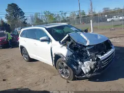 5TDDZRFH9JS906462 2018 TOYOTA HIGHLANDER