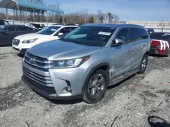5TDDZRFH9KS714945 2019 TOYOTA HIGHLANDER
