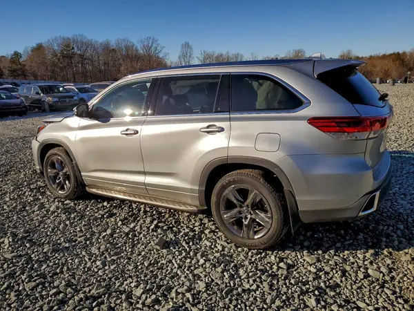 5TDDZRFH9KS726335 2019 TOYOTA HIGHLANDER - Image 2