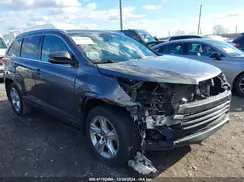 5TDDZRFH9KS735262 2019 TOYOTA HIGHLANDER
