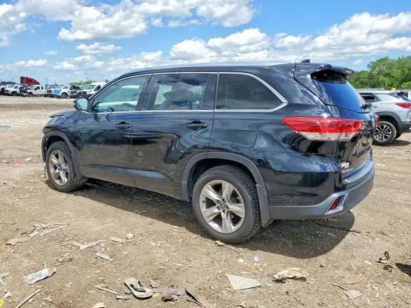 5TDDZRFH9KS956540 2019 TOYOTA HIGHLANDER - Image 2