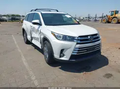 5TDDZRFHXHS368350 2017 TOYOTA HIGHLANDER