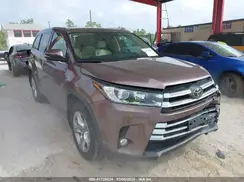 5TDDZRFHXHS385617 2017 TOYOTA HIGHLANDER