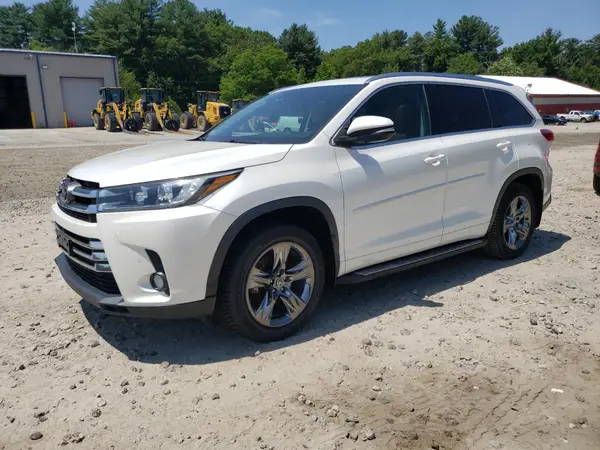 5TDDZRFHXHS413030 2017 TOYOTA HIGHLANDER - Image 1
