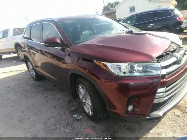 5TDDZRFHXHS431835 2017 TOYOTA HIGHLANDER - Image 1