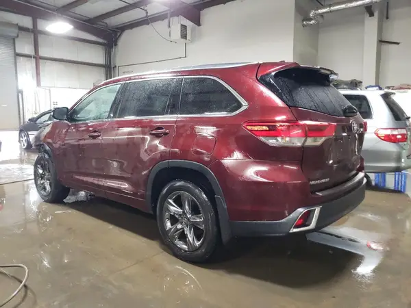 5TDDZRFHXHS435304 2017 TOYOTA HIGHLANDER - Image 2