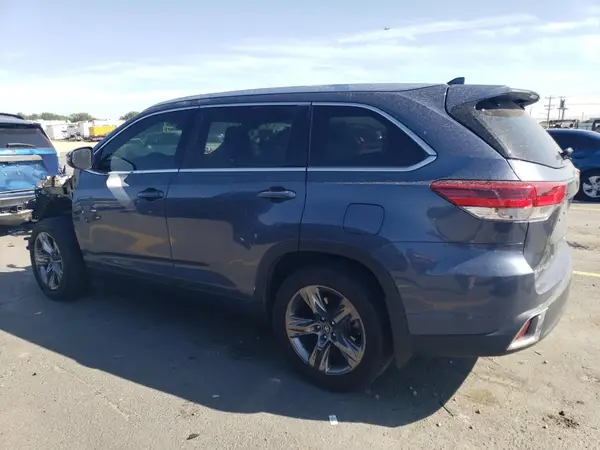 5TDDZRFHXJS801560 2018 TOYOTA HIGHLANDER - Image 2