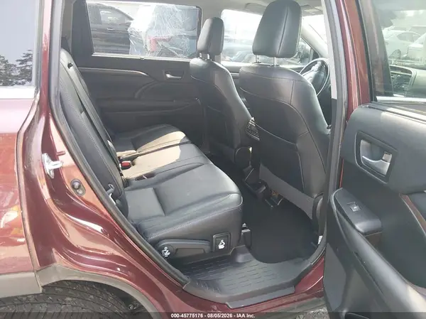 5TDDZRFHXJS811294 2018 TOYOTA HIGHLANDER - Image 8