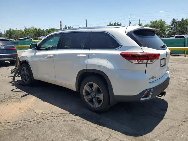 5TDDZRFHXJS859653 2018 TOYOTA HIGHLANDER - Image 2