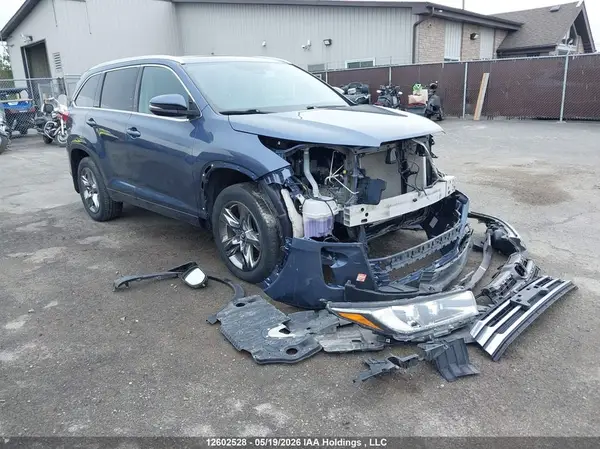 5TDDZRFHXJS876176 2018 TOYOTA HIGHLANDER - Image 1