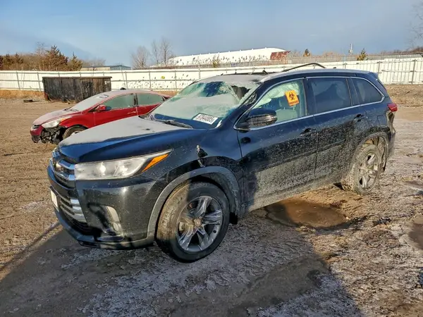 5TDDZRFHXJS900914 2018 TOYOTA HIGHLANDER - Image 1