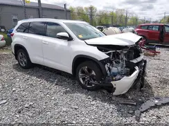 5TDDZRFHXKS708572 2019 TOYOTA HIGHLANDER