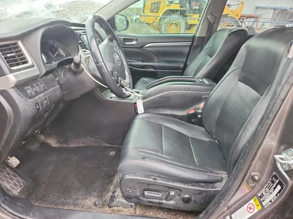 2019 TOYOTA HIGHLANDER COPART lot 76289425 auction photo 7