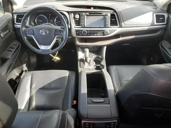 5TDDZRFHXKS983648 2019 TOYOTA HIGHLANDER - Image 8