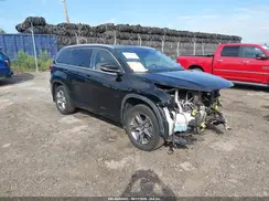 5TDDZRFHXKS983780 2019 TOYOTA HIGHLANDER