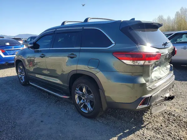 5TDDZRFHXKS992592 2019 TOYOTA HIGHLANDER - Image 2