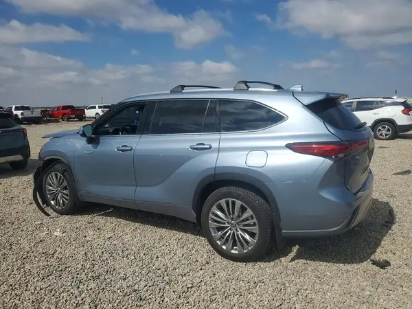 5TDEBRCH0LS004640 2020 TOYOTA HIGHLANDER - Image 2