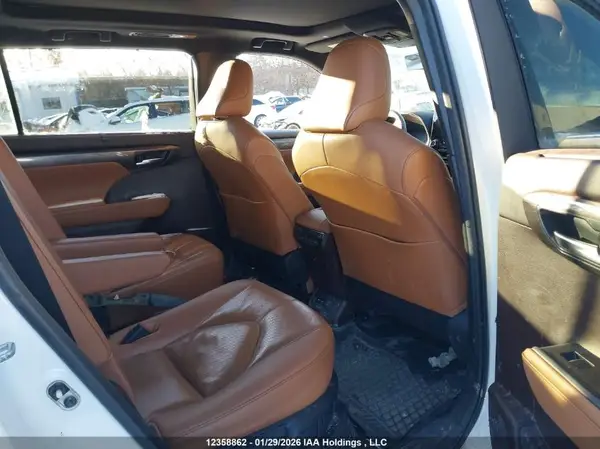 5TDEBRCH0LS009997 2020 TOYOTA HIGHLANDER - Image 8