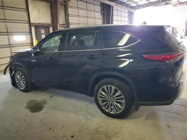 5TDEBRCH0MS025375 2021 TOYOTA HIGHLANDER - Image 2