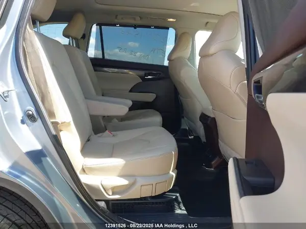 5TDEBRCH0MS036943 2021 TOYOTA HIGHLANDER - Image 8