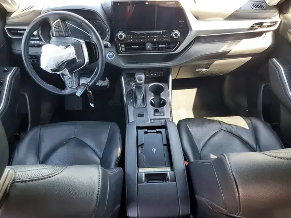 5TDEBRCH0MS064029 2021 TOYOTA HIGHLANDER - Image 8