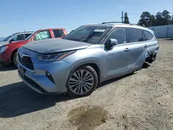 5TDEBRCH0MS065925 2021 TOYOTA HIGHLANDER