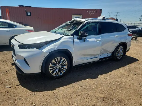 5TDEBRCH0PS115937 2023 TOYOTA HIGHLANDER - Image 1