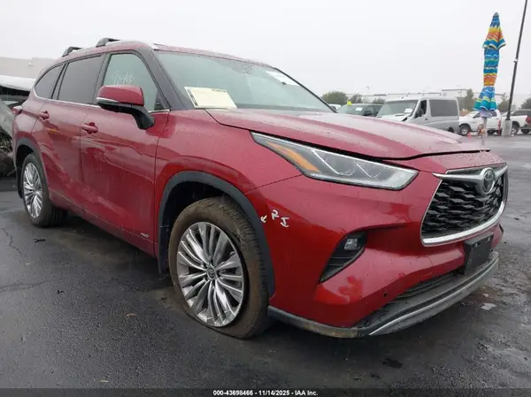 5TDEBRCH0SS665048 2025 TOYOTA HIGHLANDER - Image 1